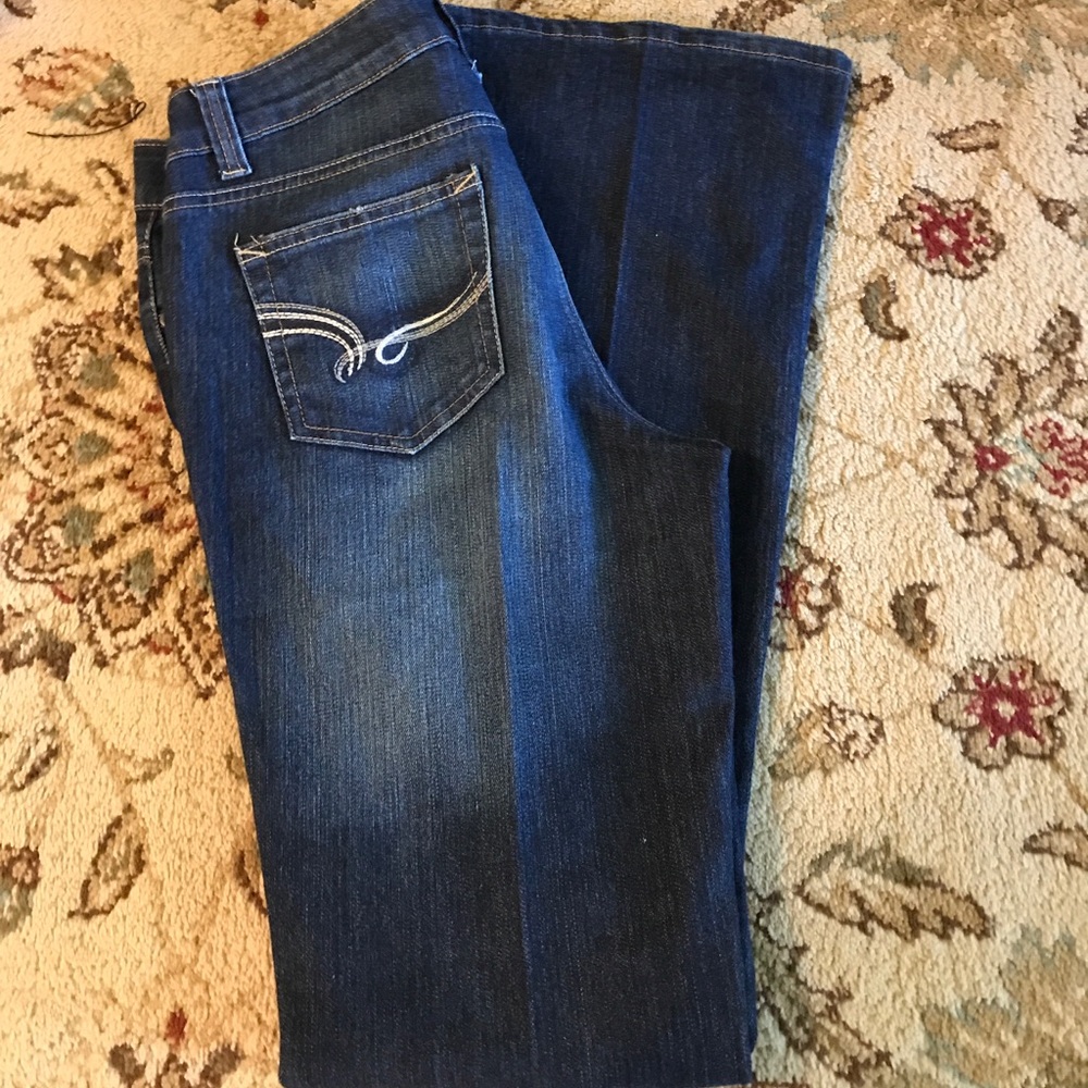 L.e.i. Stonewashed Demin Jeans