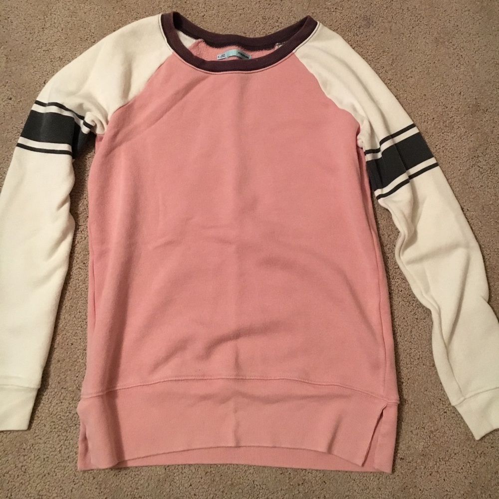 Maurice's sweatshirt