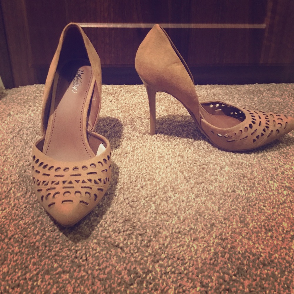 Brown mossimo heels