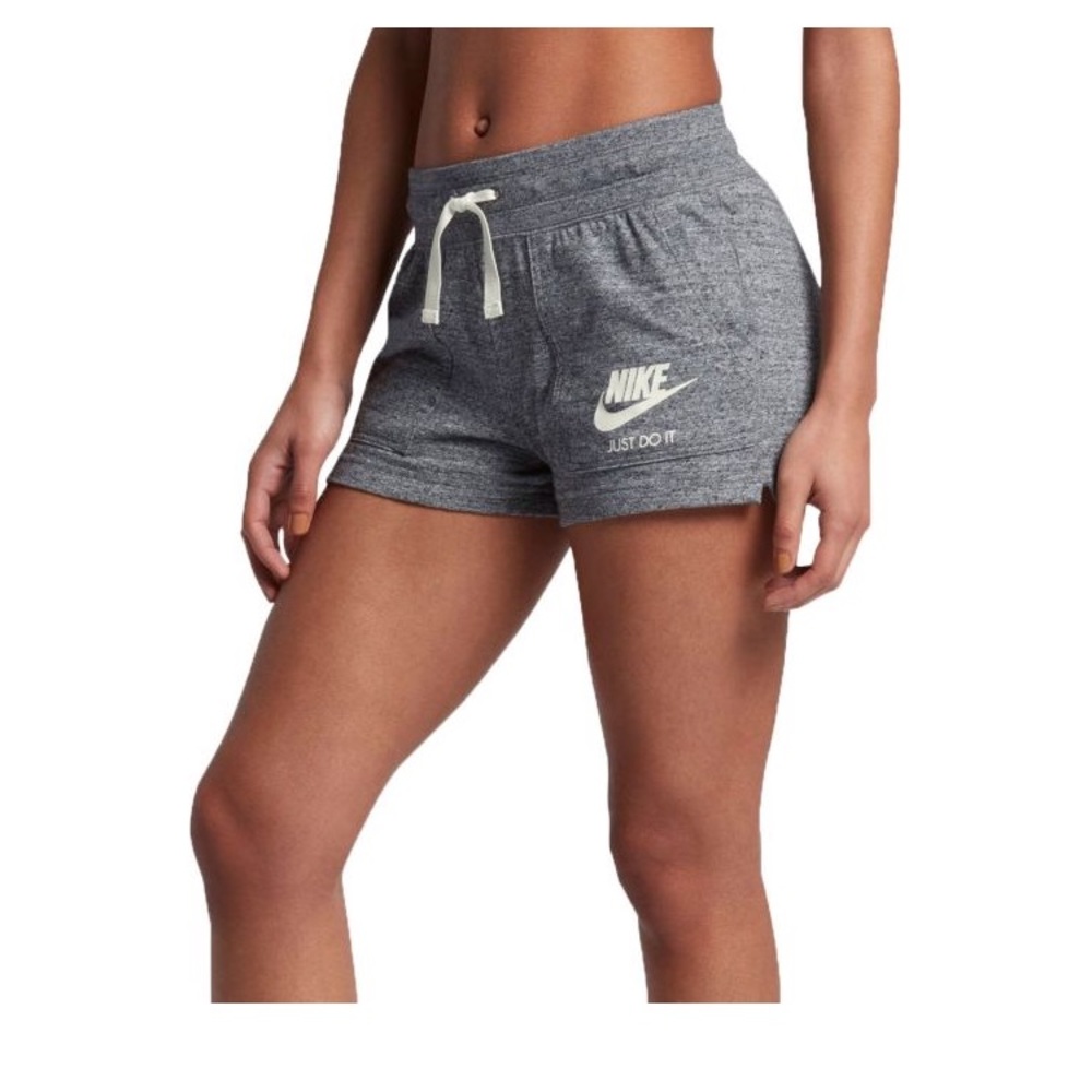 Nike vintage gym shorts!!