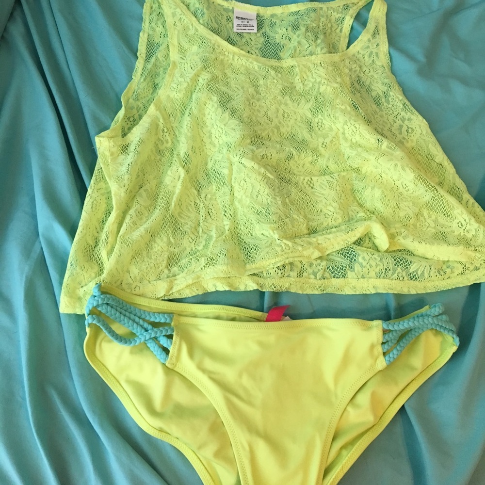 Bikini bottom + Free Cover-up