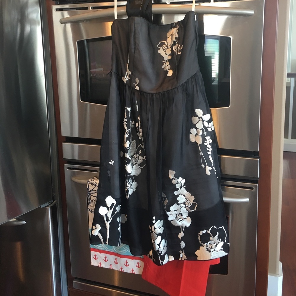 White House Black Market Formal Dress