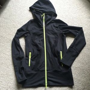 Lululemon hooded jacket EUC