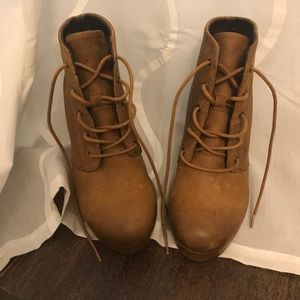 Brand new! Steven madden booties!