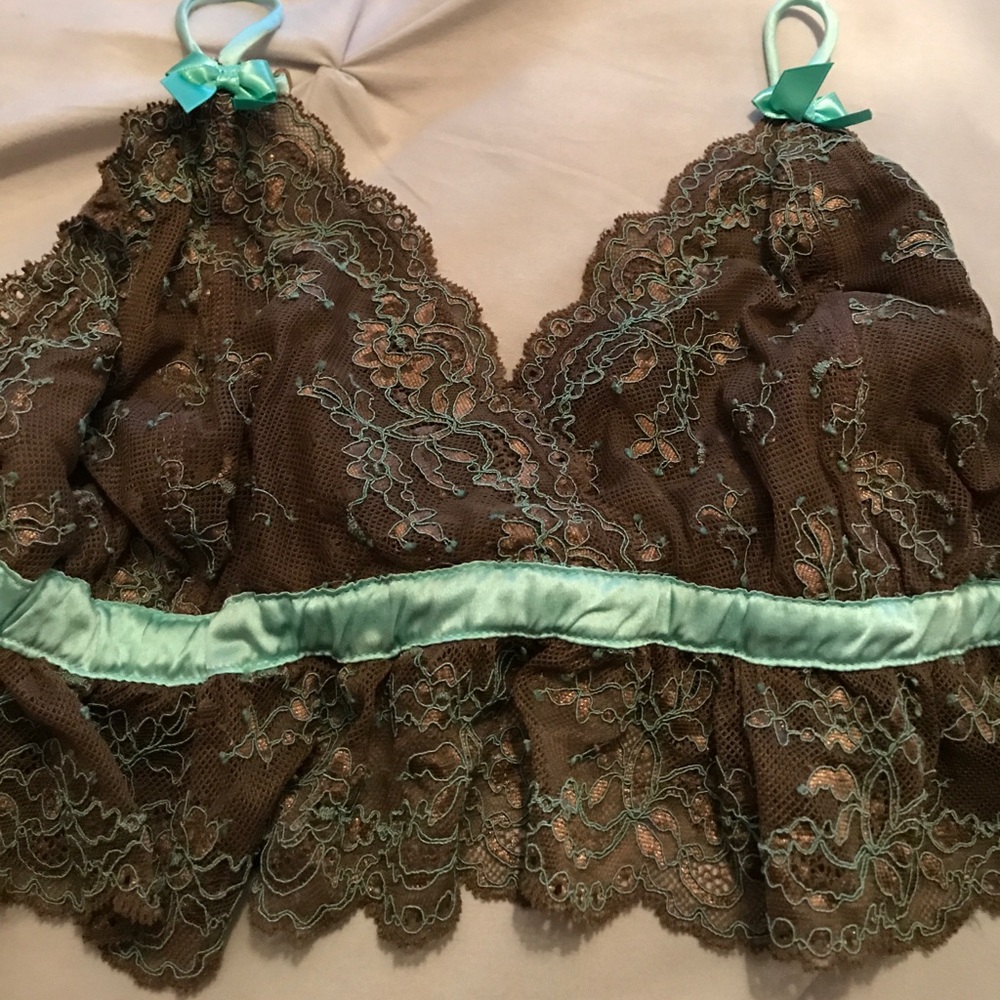 SOLD - Picture 2 of 4