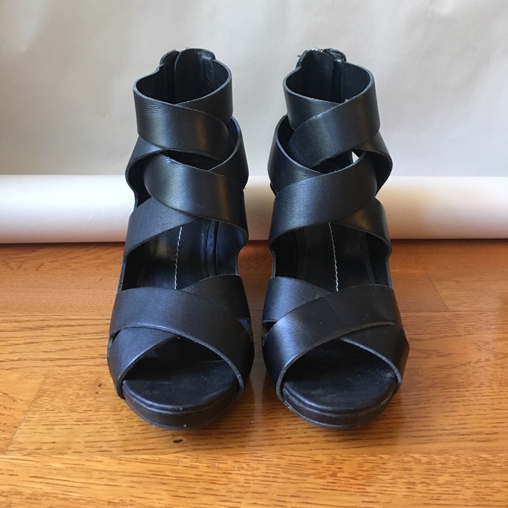 Dolce Vita Pali Wedge Sandals