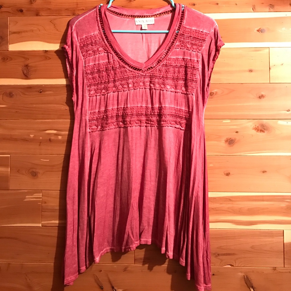 Knox Rose Handkerchief Top