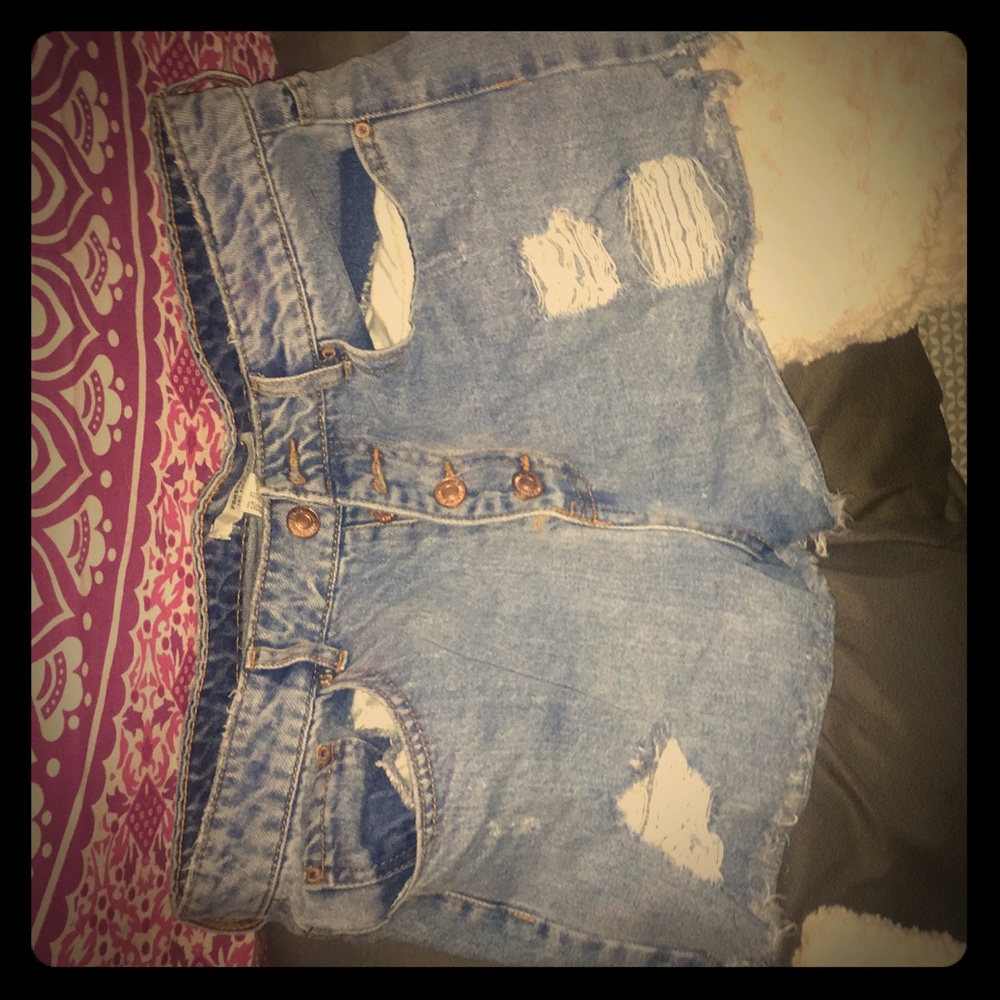 high waisted distressed shorts