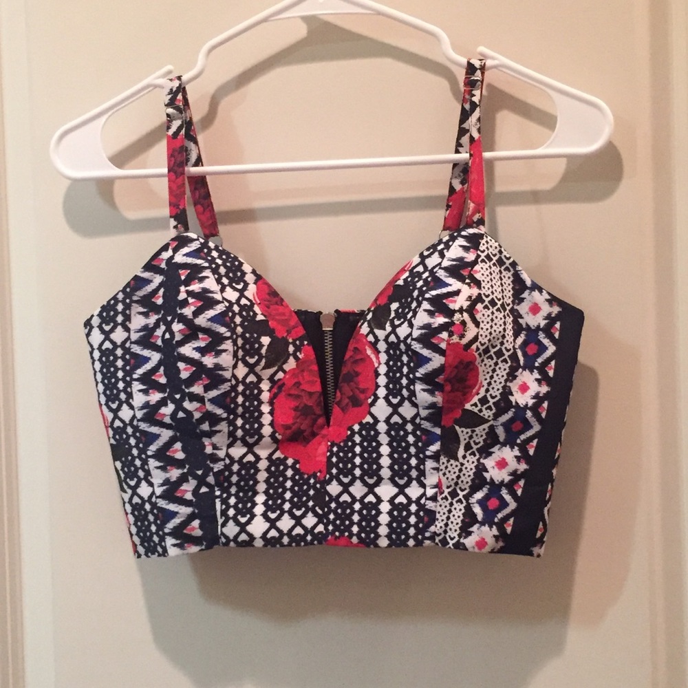 NBD crop top size Small