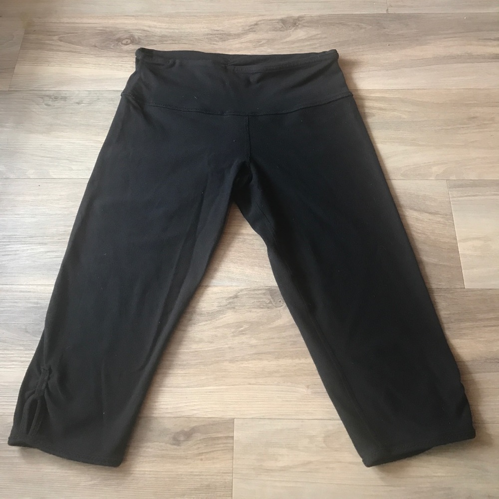 Lululemon Capri Pants