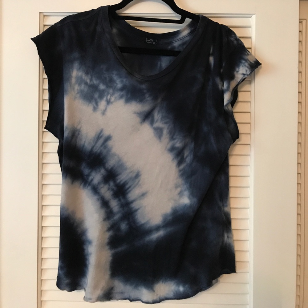 Tie-dye t-shirt