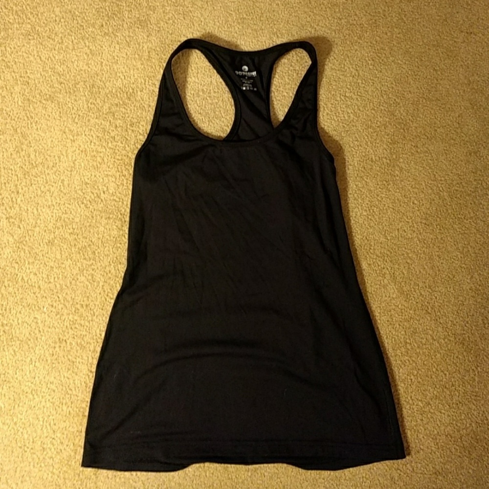 Bundle it! 🏵️ Black Racerback Tank SIZE MEDIUM