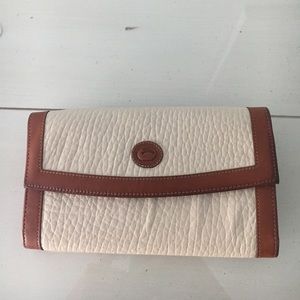 Vintage Dooney and Bourke Leather wallet
