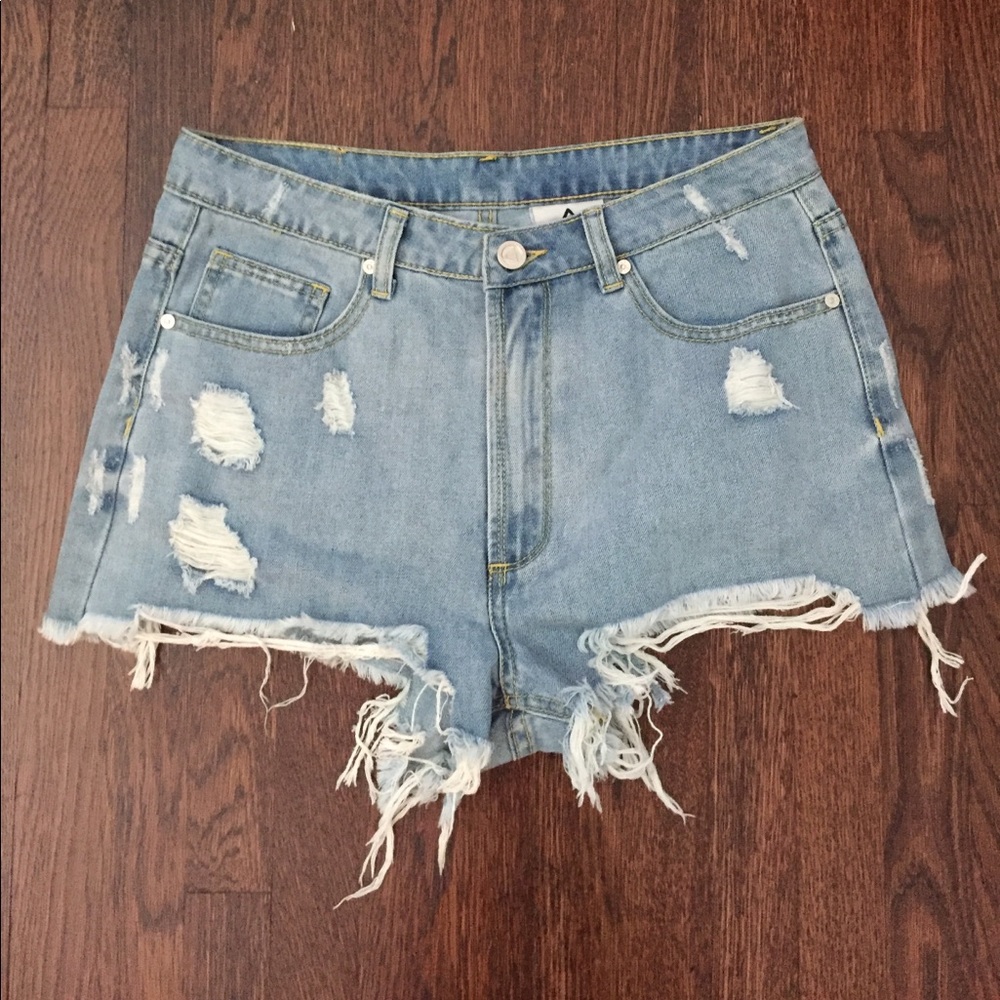 SOLD Light Wash Brand New Unif shorts