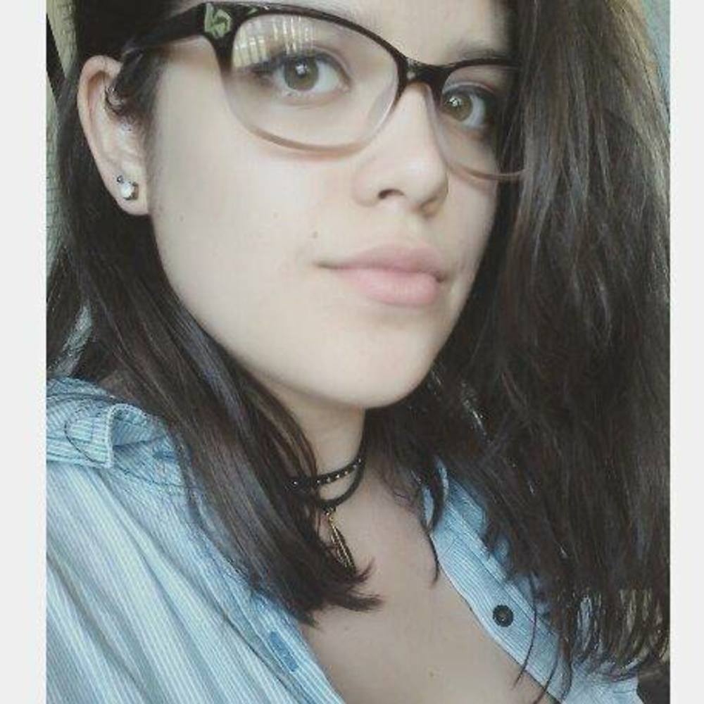 Meet your Posher, Tiffanie