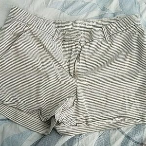 Gap summer shorts