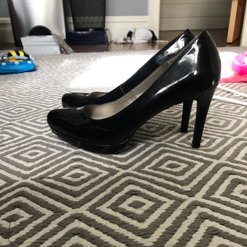 Black heels
