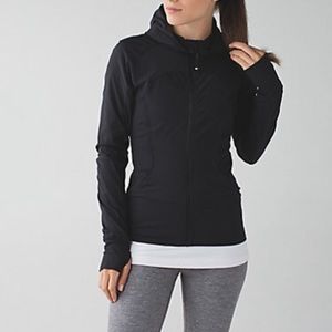 Lululemon in flux jacket