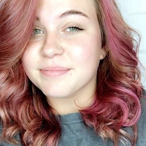 Meet your Posher, Shelby