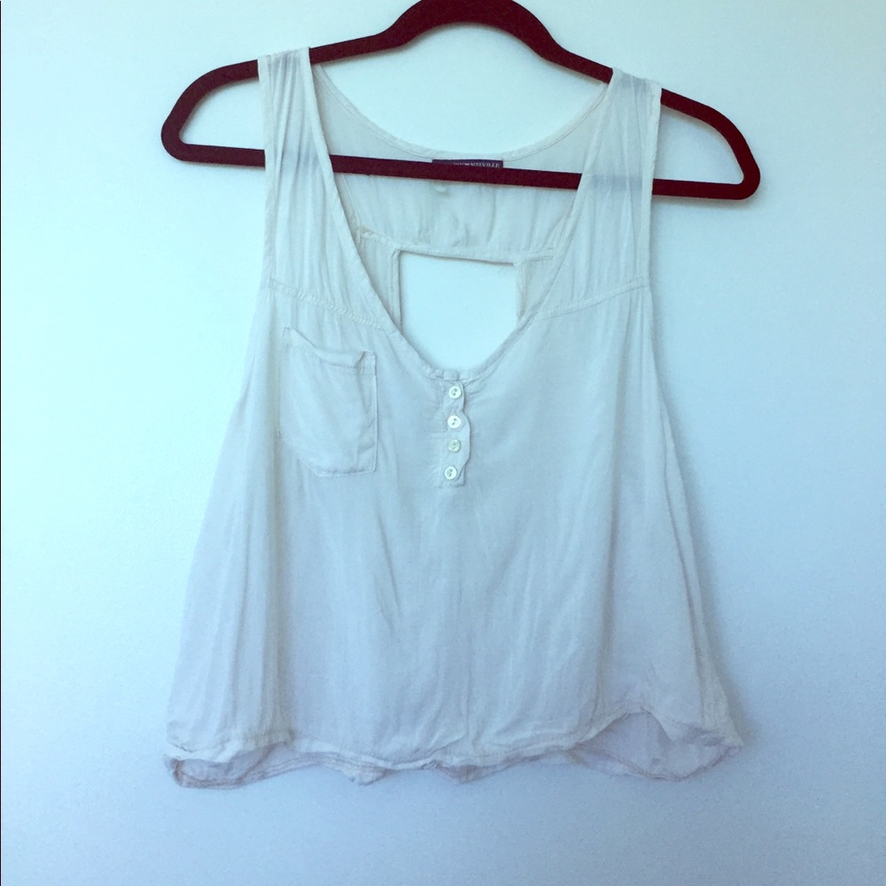 Brandy Melville Off white sleeveless crop top
