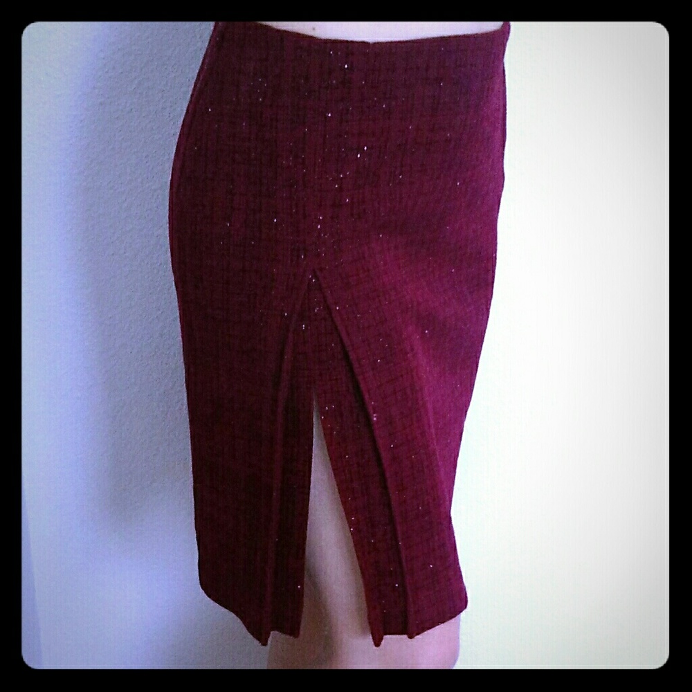 Glittery pencil skirt