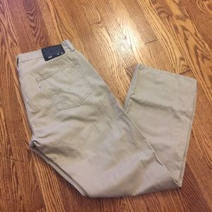 Levi Jeans / 514 style / 34W 30L khaki chinos