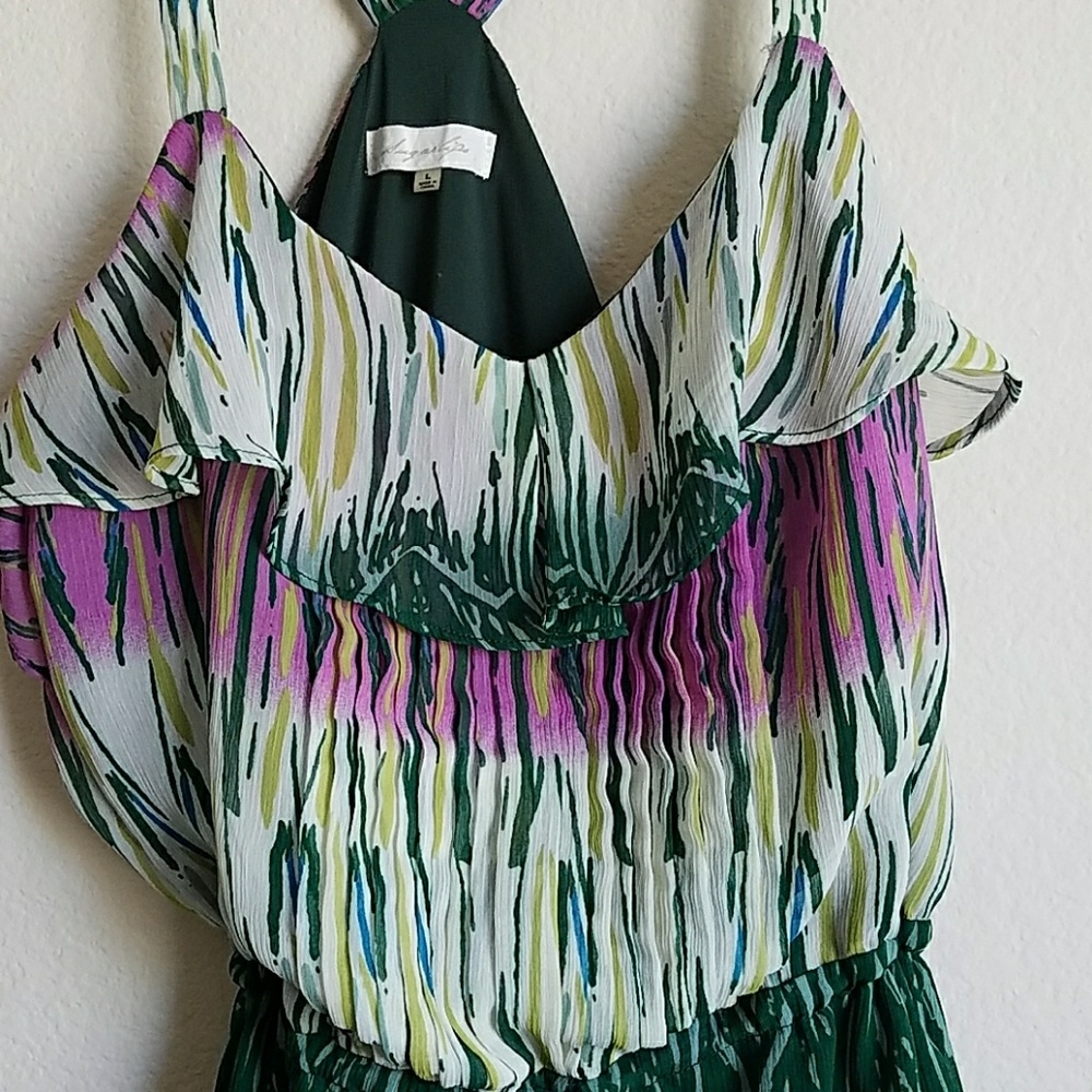 Dress - Picture 3 of 4