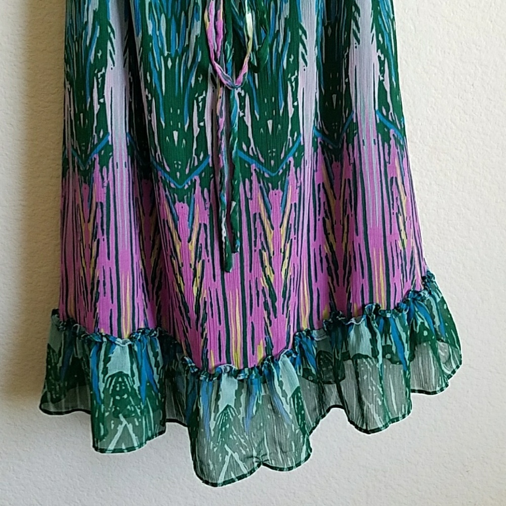 Dress - Picture 4 of 4