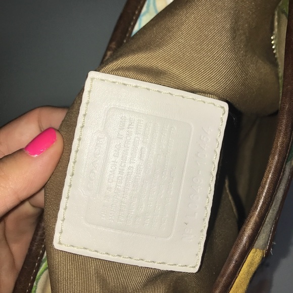 Coach Handbag - Picture 3 of 3