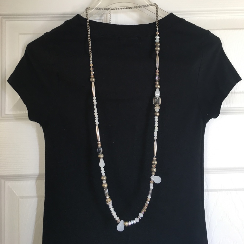 Two long necklaces - Picture 2 of 5