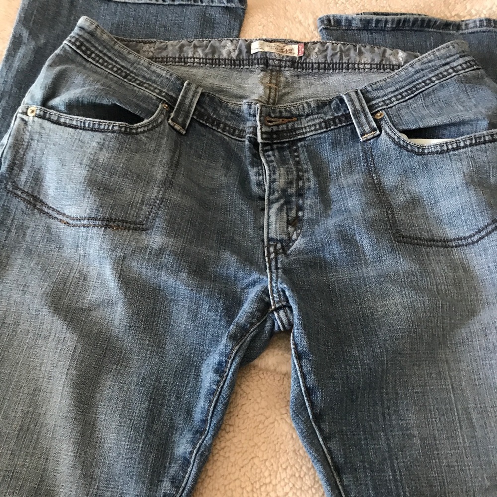Levi's women's jeans