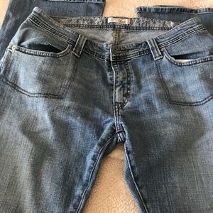 Levi's women's jeans