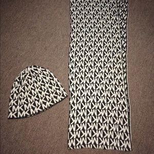 michael kors scarf and hat