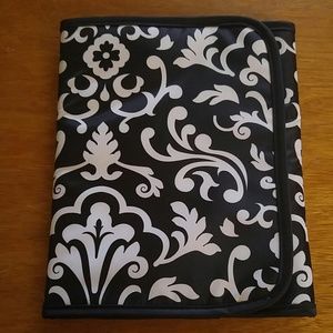 Thirty-one Fold It Up Organizer