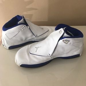 Nike AIR JORDAN WHITE/BLUE authentic ON HOLD