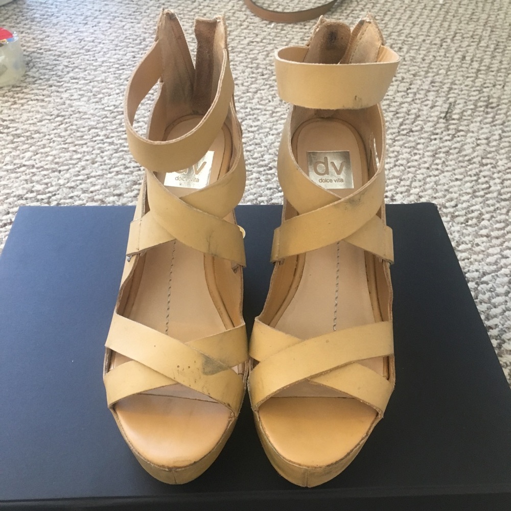 DV by Dolce Vita Pali Sandal Wedges