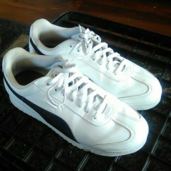 Puma - Picture 4 of 4