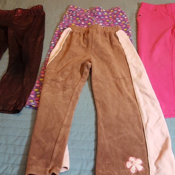Girls size 5 pants, in very good condition - Picture 3 of 4