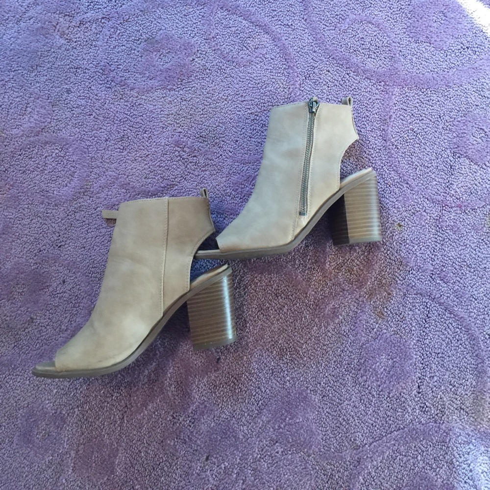 Circus heels