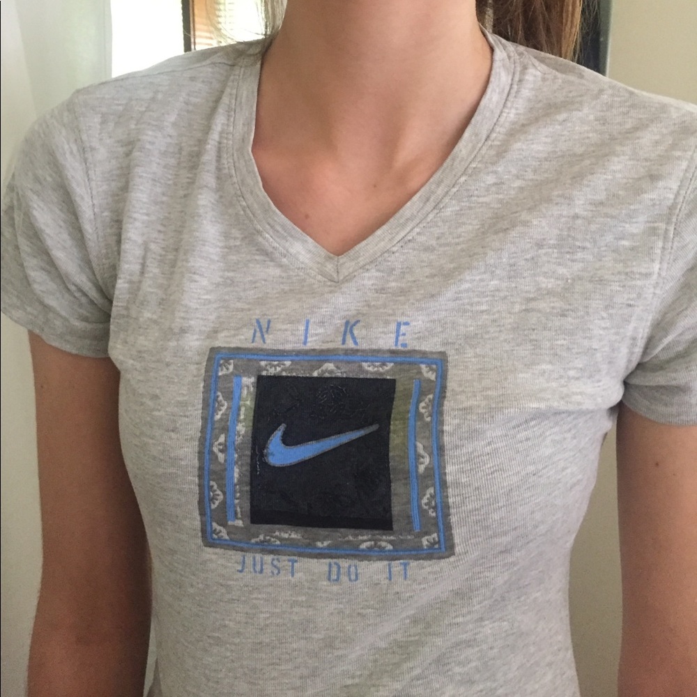 Nike tee shirt