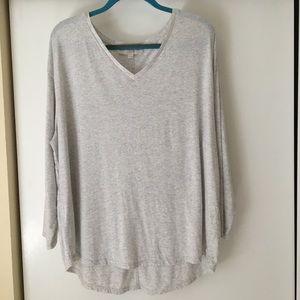 LOFT 3/4 length V-neck T-shirt