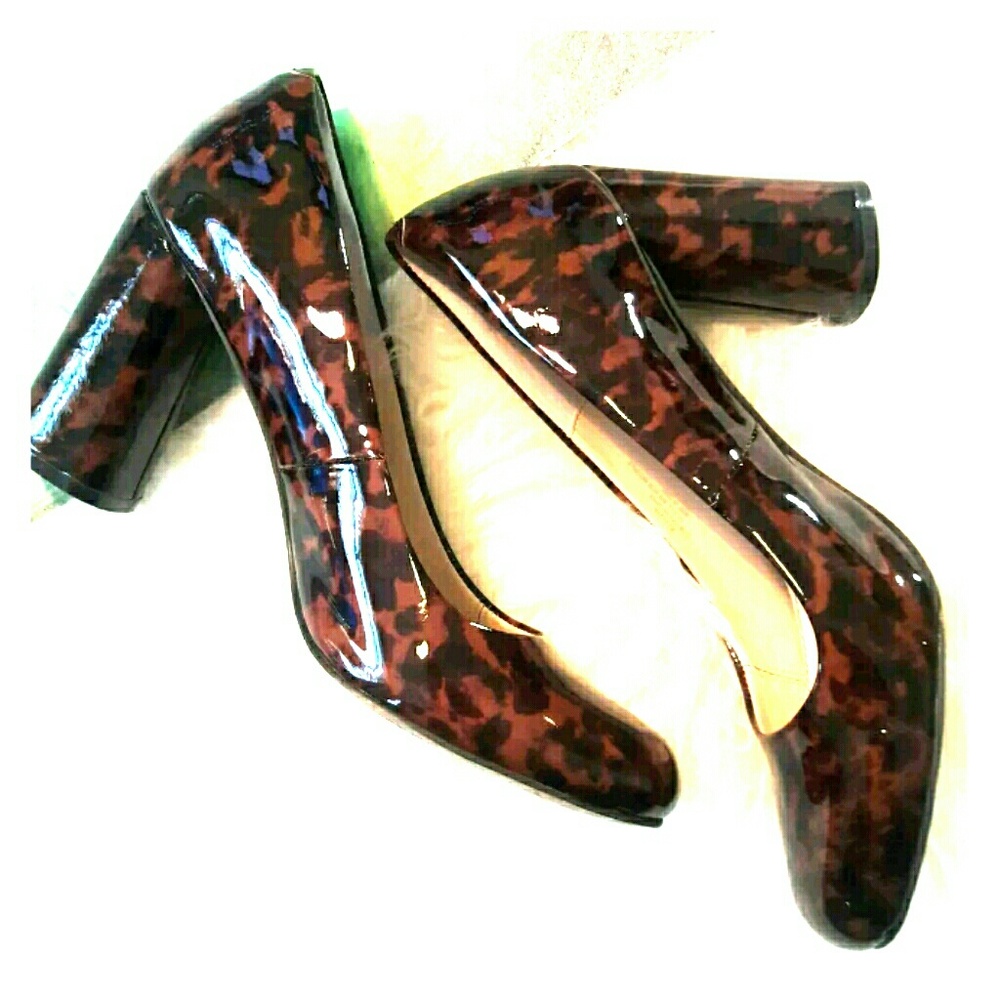 ISOLA Eleni Leopard Print Pumps Chunky Block Heels