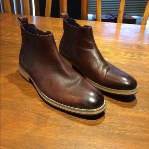 Chelsea boots