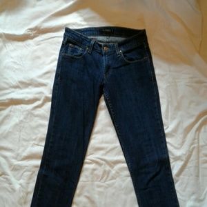 Levi too super low 524 skinny jeans. Size 5 long