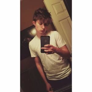 Meet your Posher, Ethan