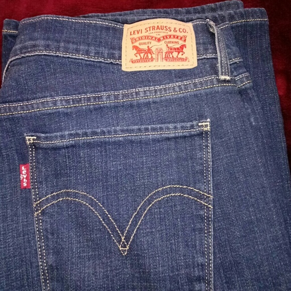 Jeans - Picture 4 of 4