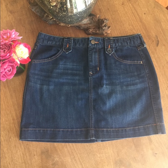 Old Navy Dresses & Skirts - Old Navy Denim mini skirt NWOT sz 8