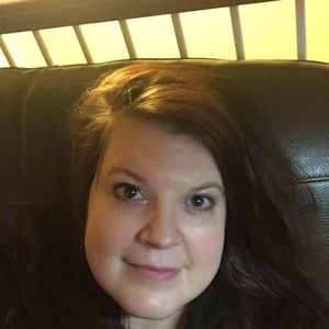 Meet your Posher, Leah