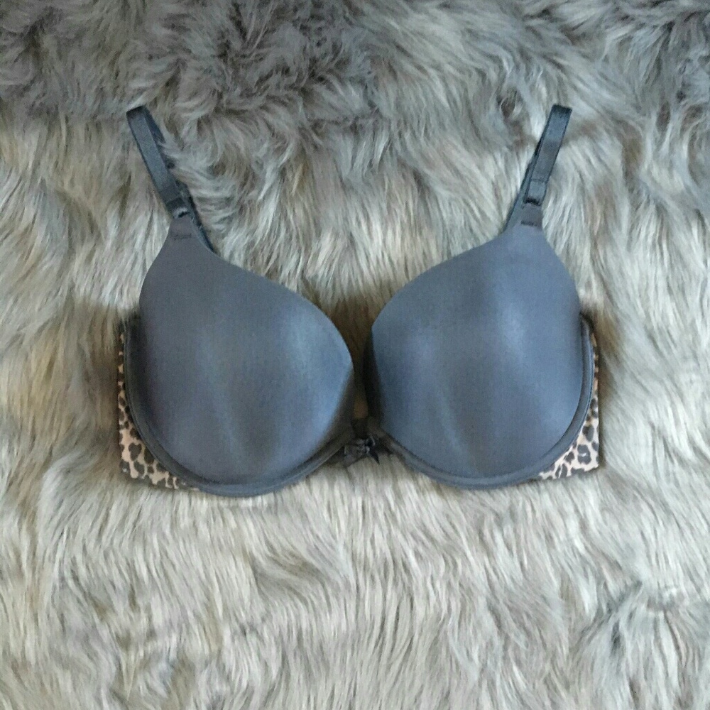 Victoria's secret bra