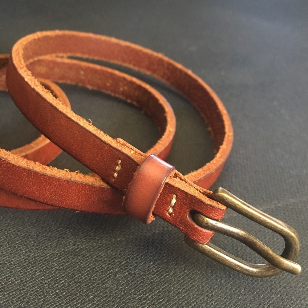 Thin brown Ecote belt